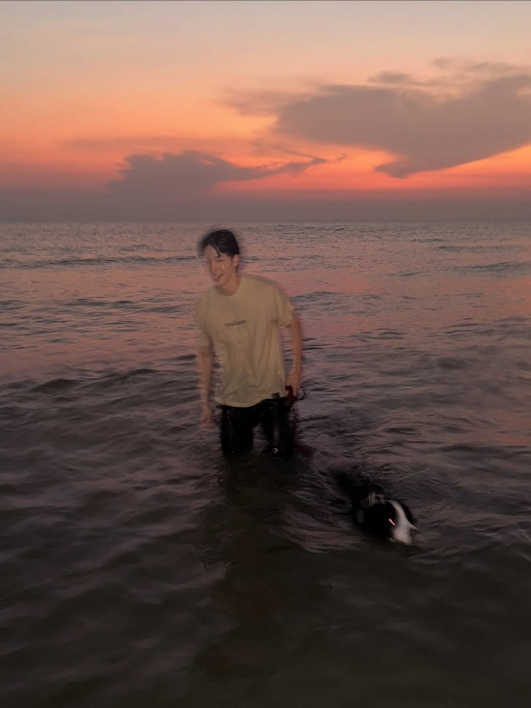 วอร์ - วนรัตน์ รัศมีรัตน์