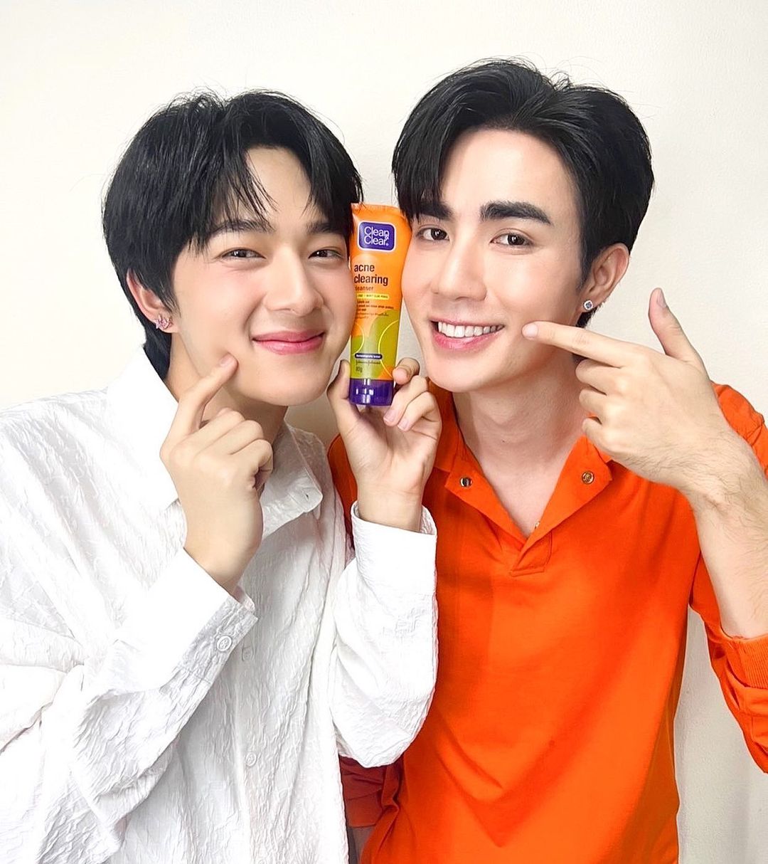 ซี - พฤกษ์ พานิช