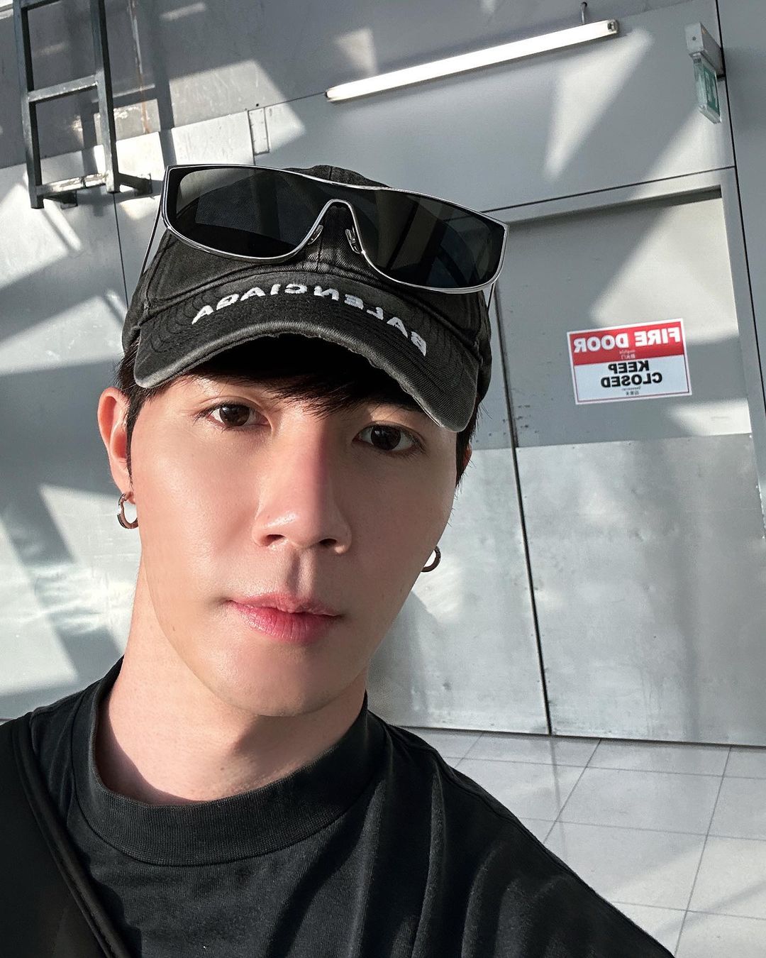 ซี - พฤกษ์ พานิช