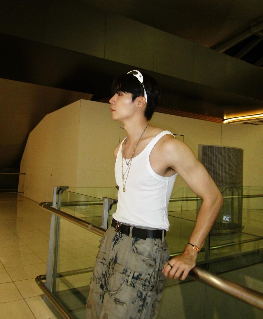 ซี - พฤกษ์ พานิช