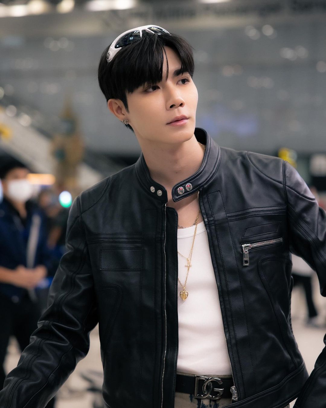 ซี - พฤกษ์ พานิช
