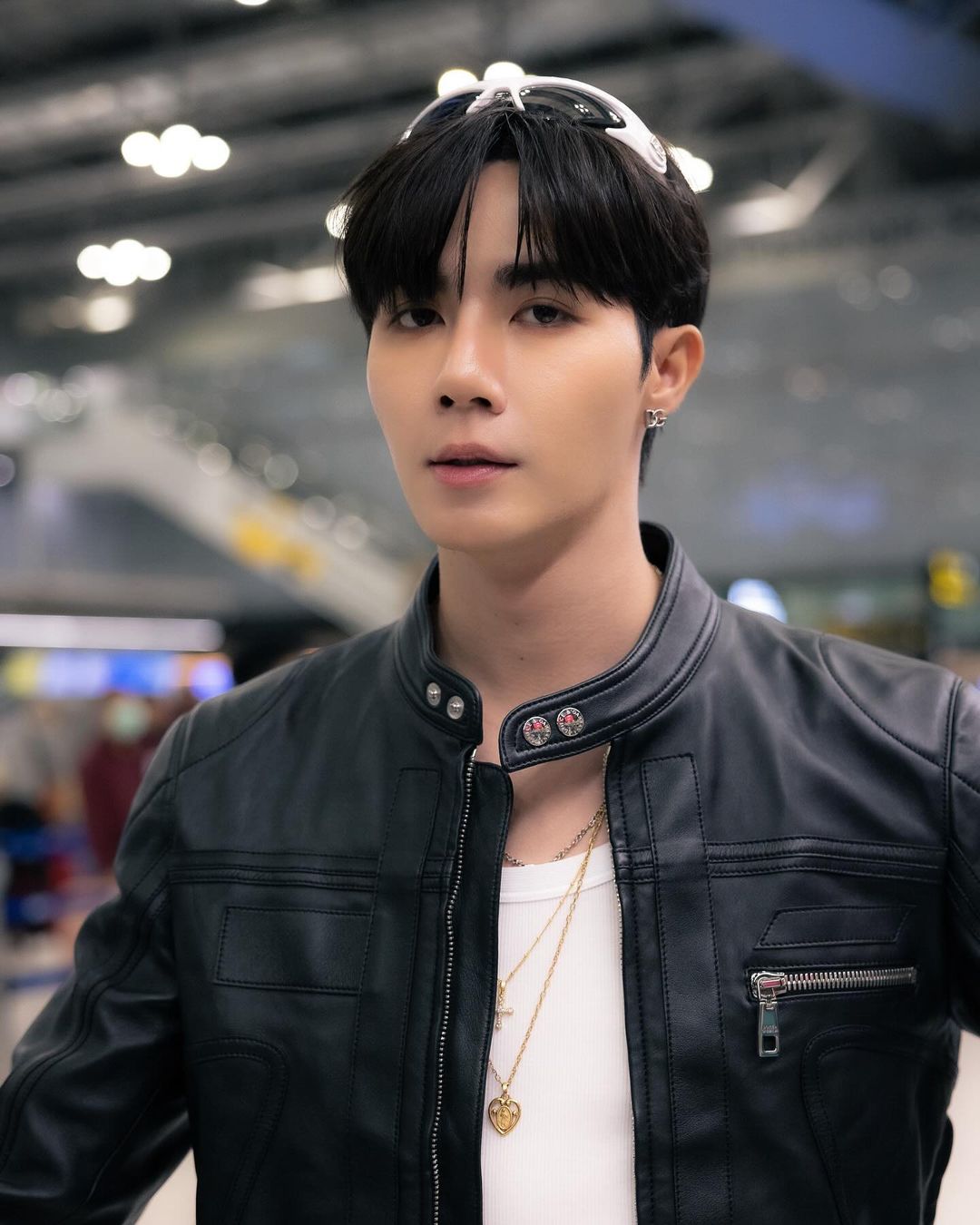 ซี - พฤกษ์ พานิช