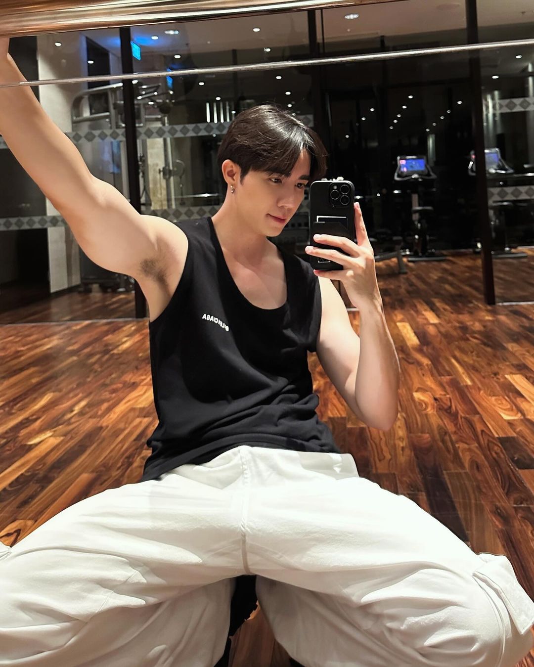 ซี - พฤกษ์ พานิช