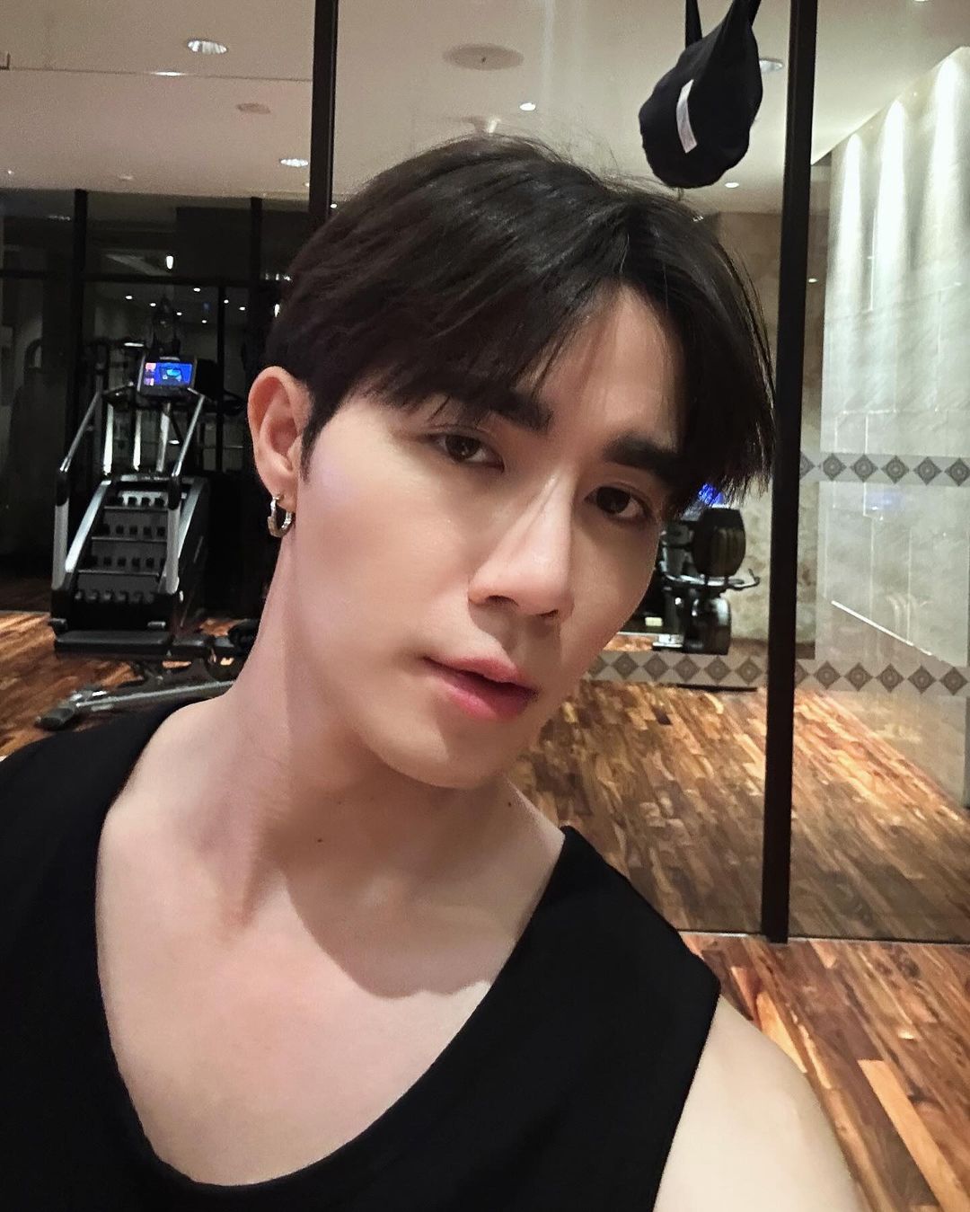 ซี - พฤกษ์ พานิช