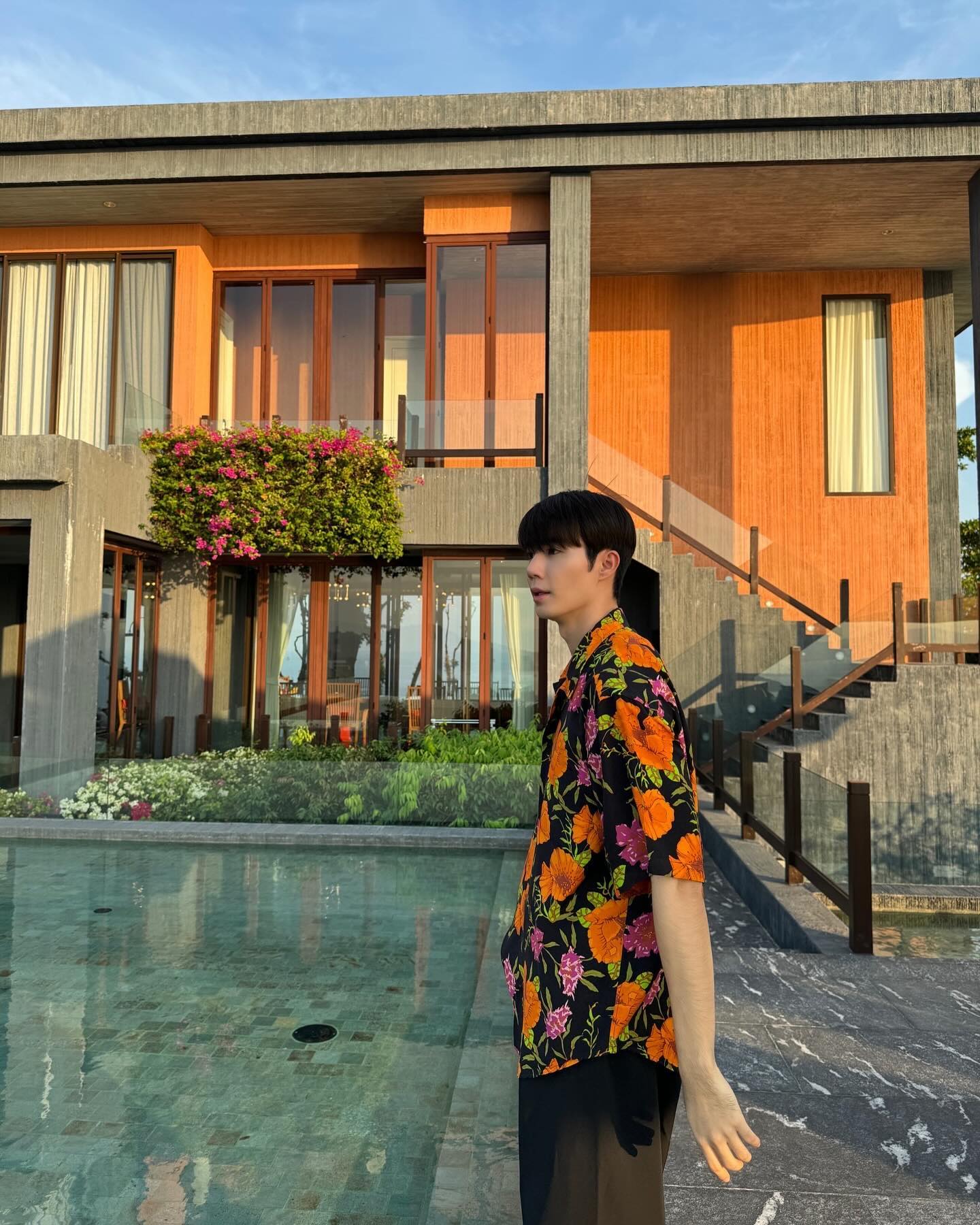 ซี - พฤกษ์ พานิช