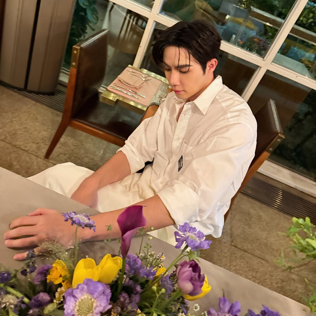 ซี - พฤกษ์ พานิช