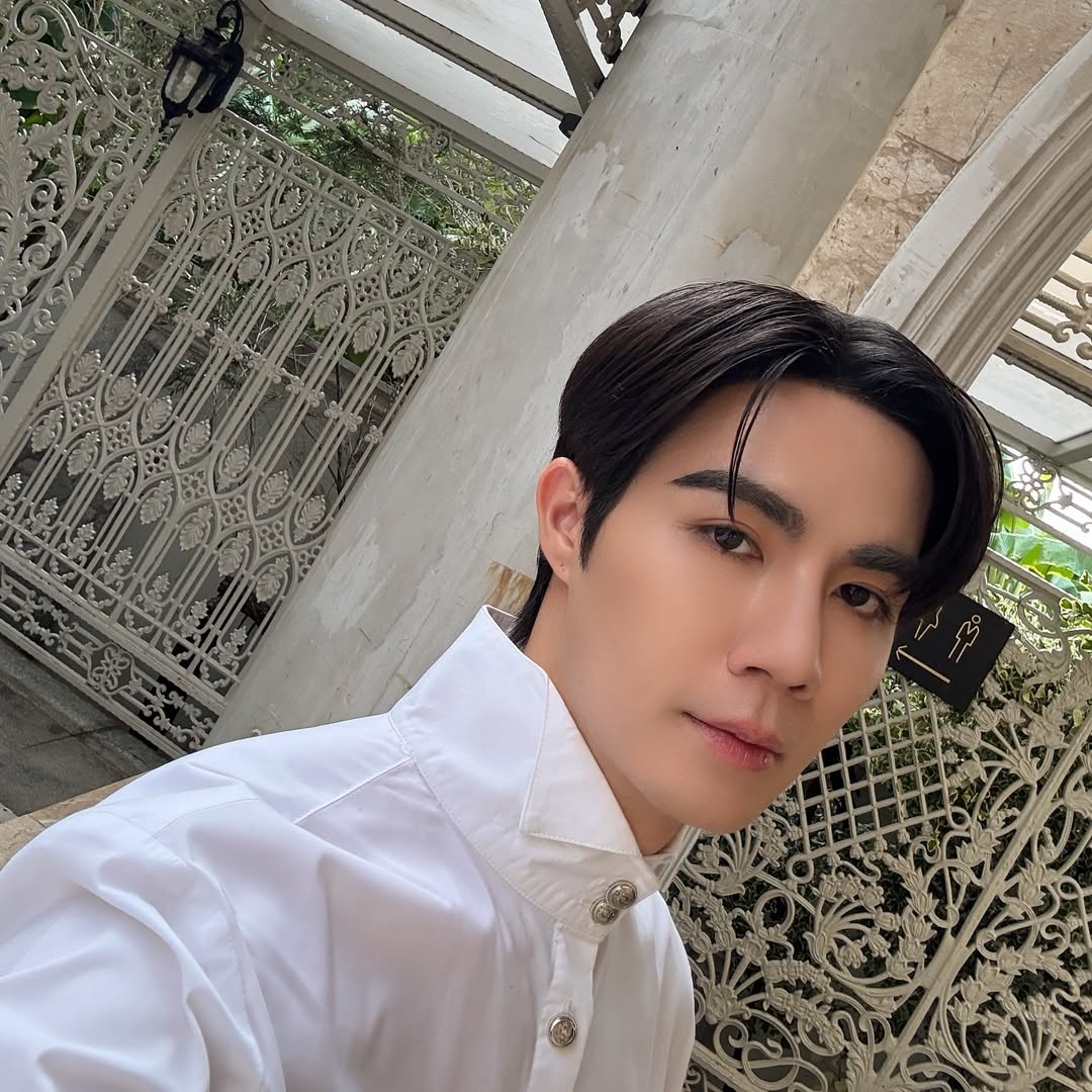ซี - พฤกษ์ พานิช