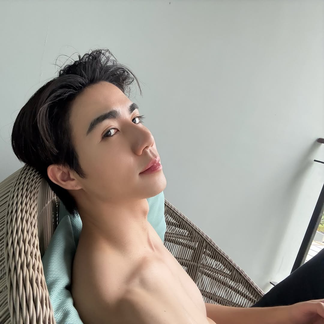 ซี - พฤกษ์ พานิช
