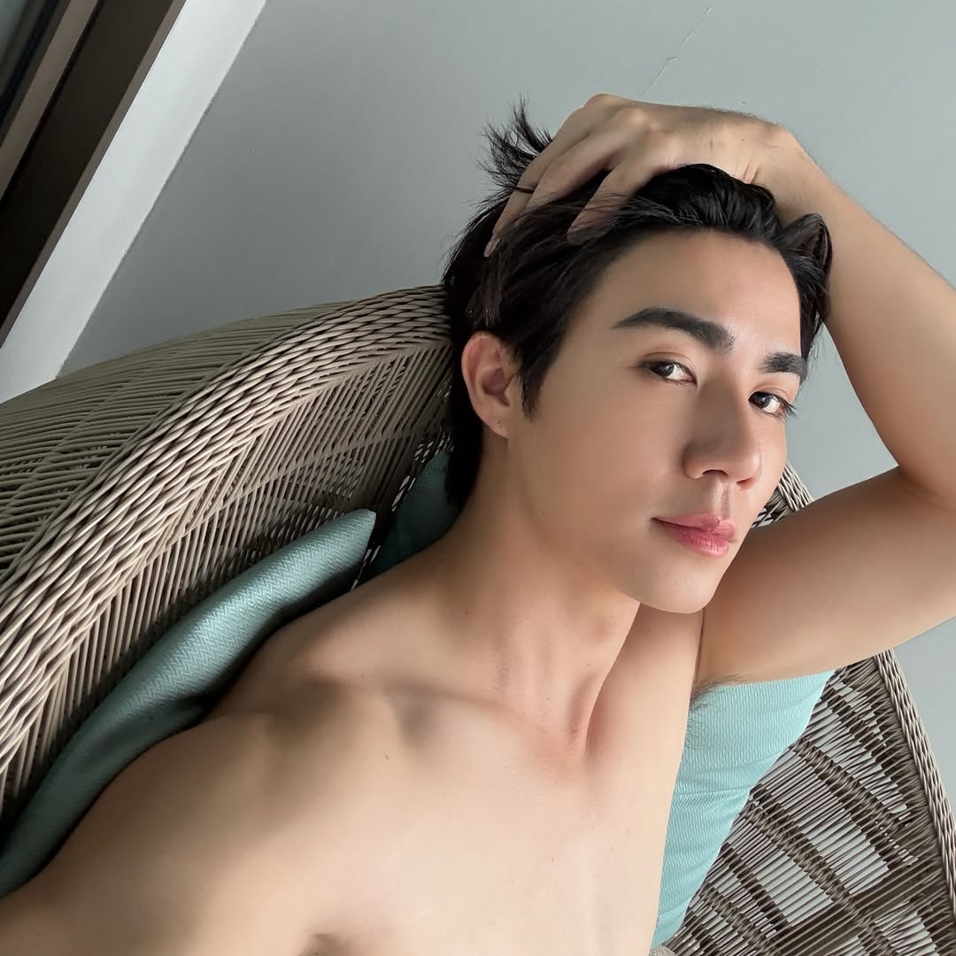 ซี - พฤกษ์ พานิช