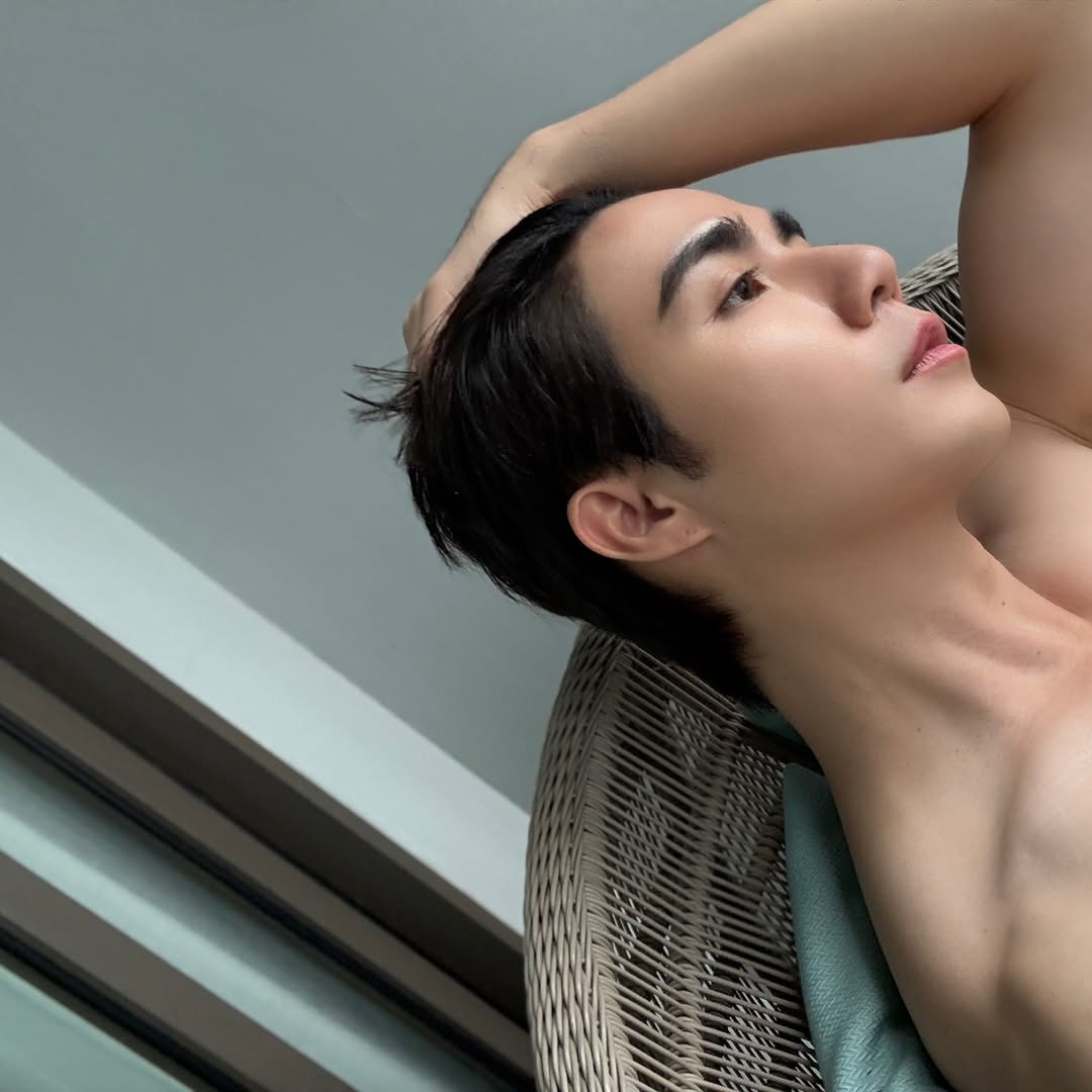 ซี - พฤกษ์ พานิช