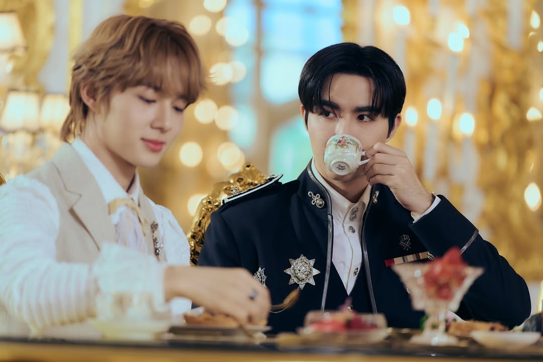 ซี - พฤกษ์ พานิช