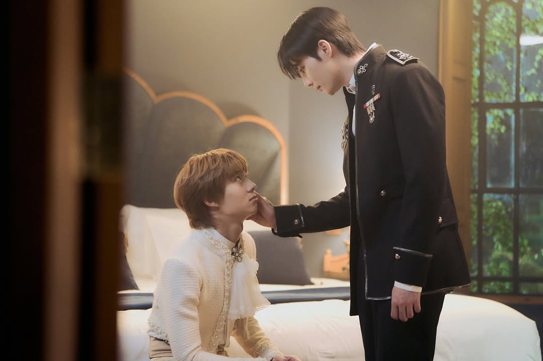 ซี - พฤกษ์ พานิช