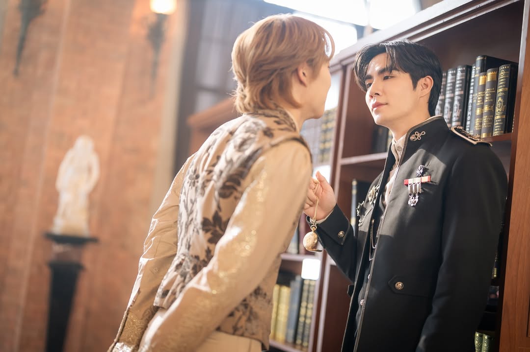 ซี - พฤกษ์ พานิช
