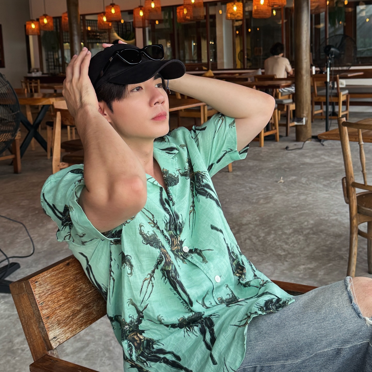 ซี - พฤกษ์ พานิช