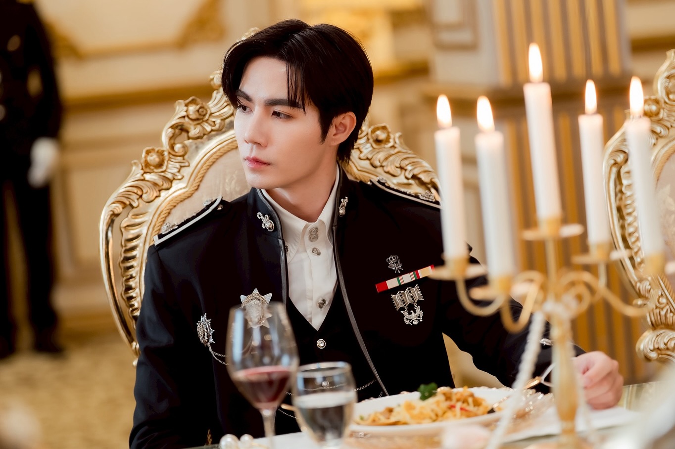 ซี - พฤกษ์ พานิช