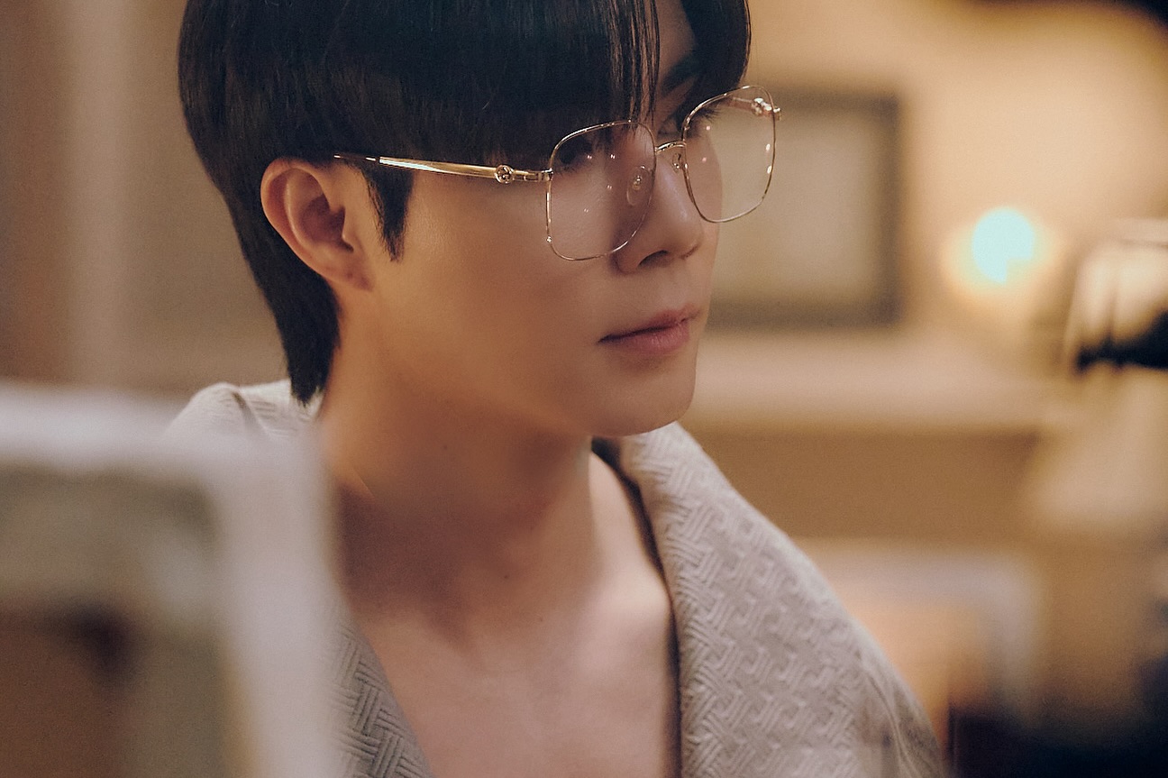 ซี - พฤกษ์ พานิช