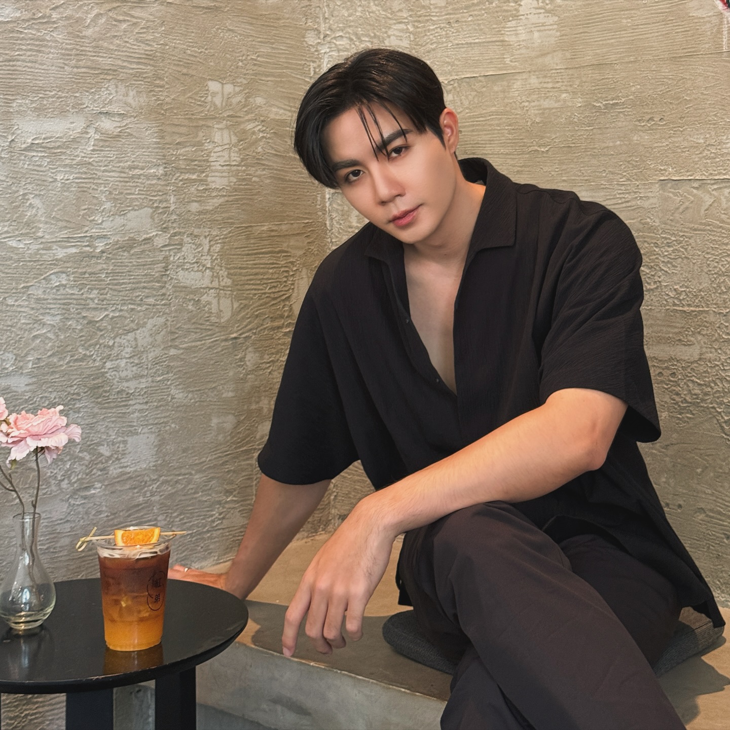 ซี - พฤกษ์ พานิช