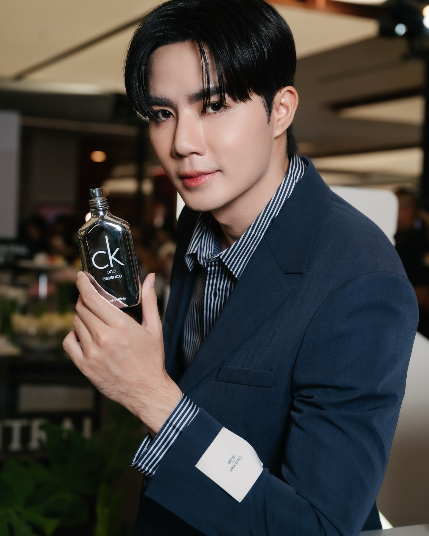 ซี - พฤกษ์ พานิช