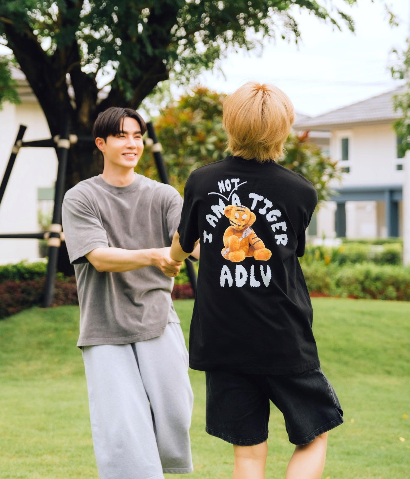 ซี - พฤกษ์ พานิช