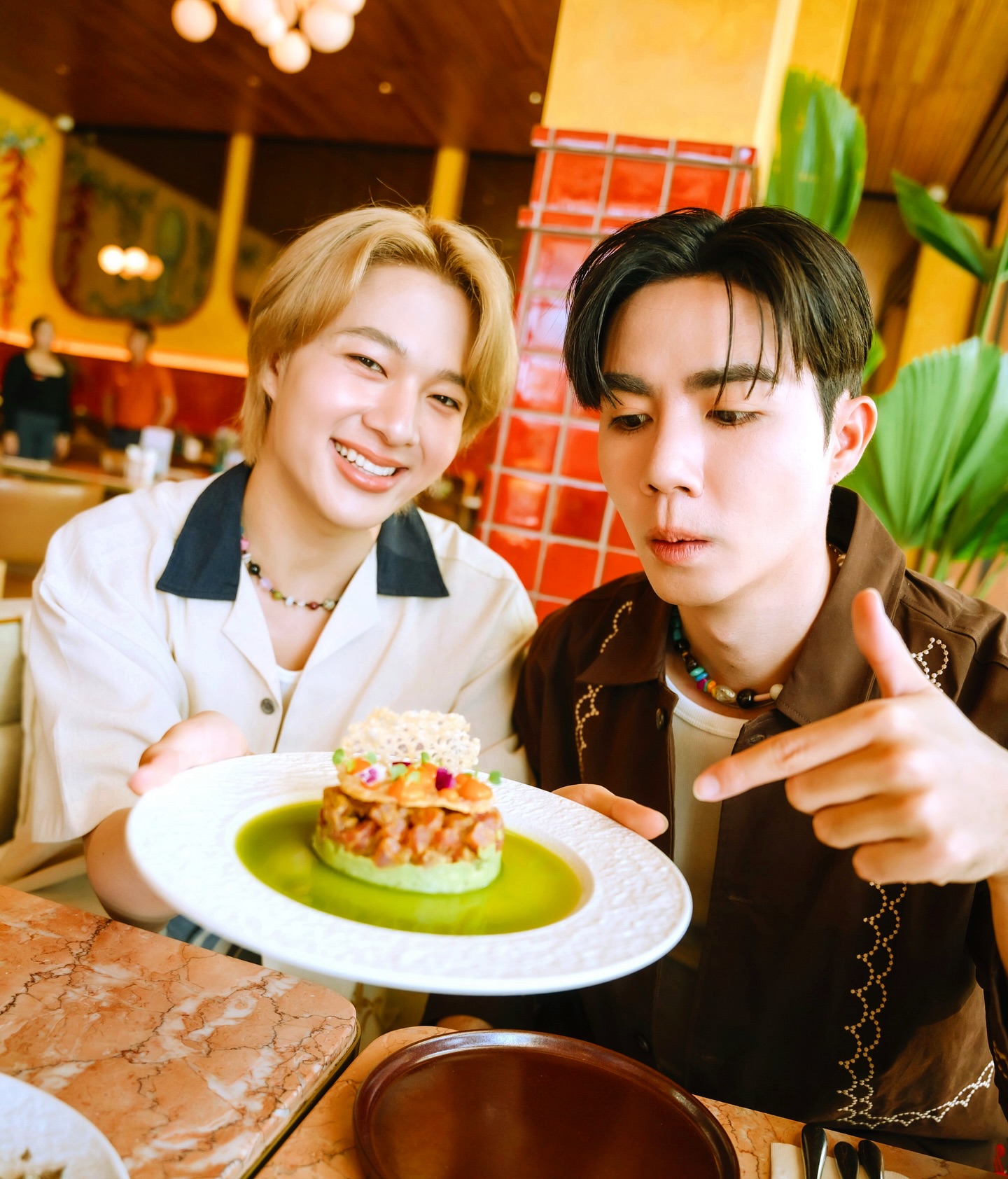 ซี - พฤกษ์ พานิช