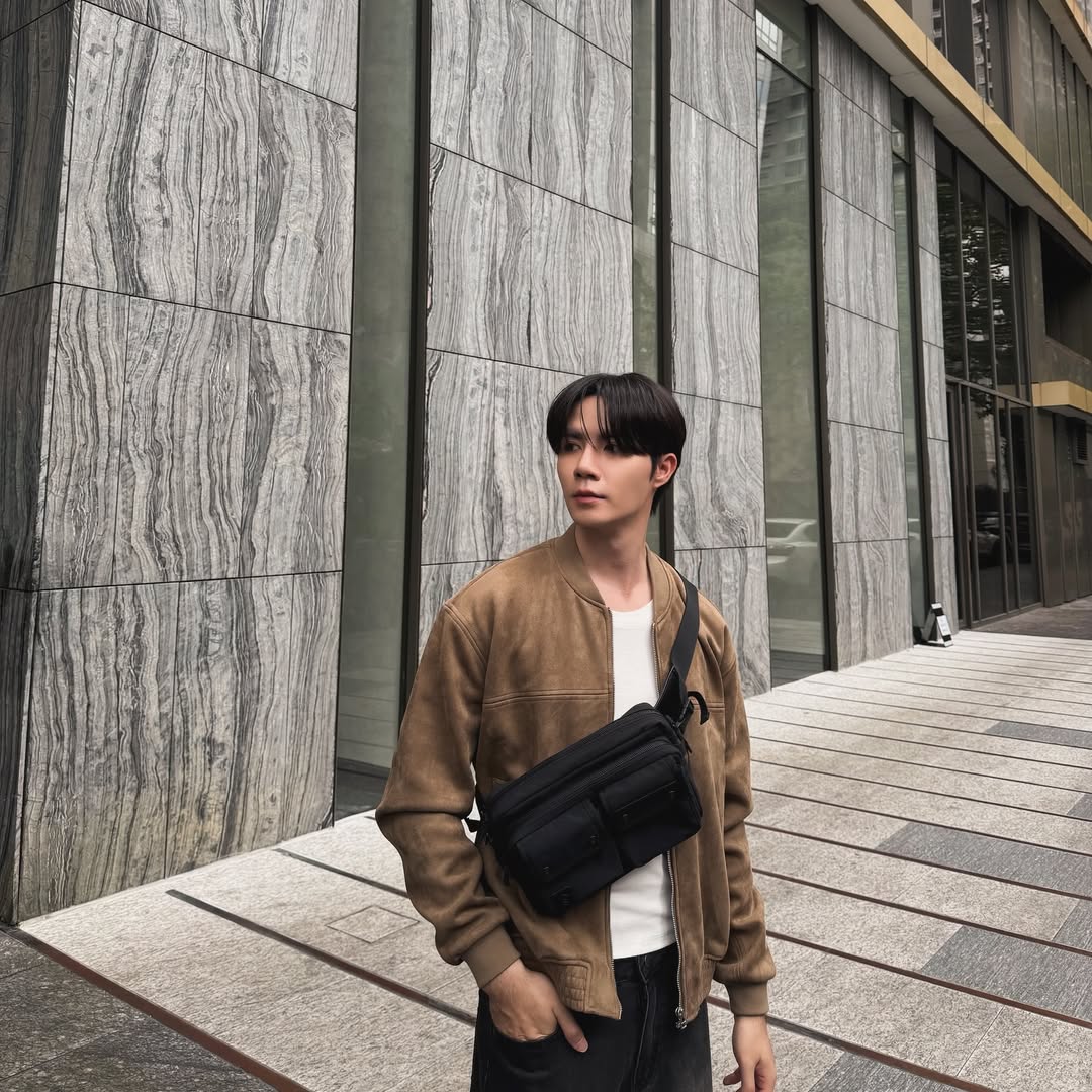 ซี - พฤกษ์ พานิช
