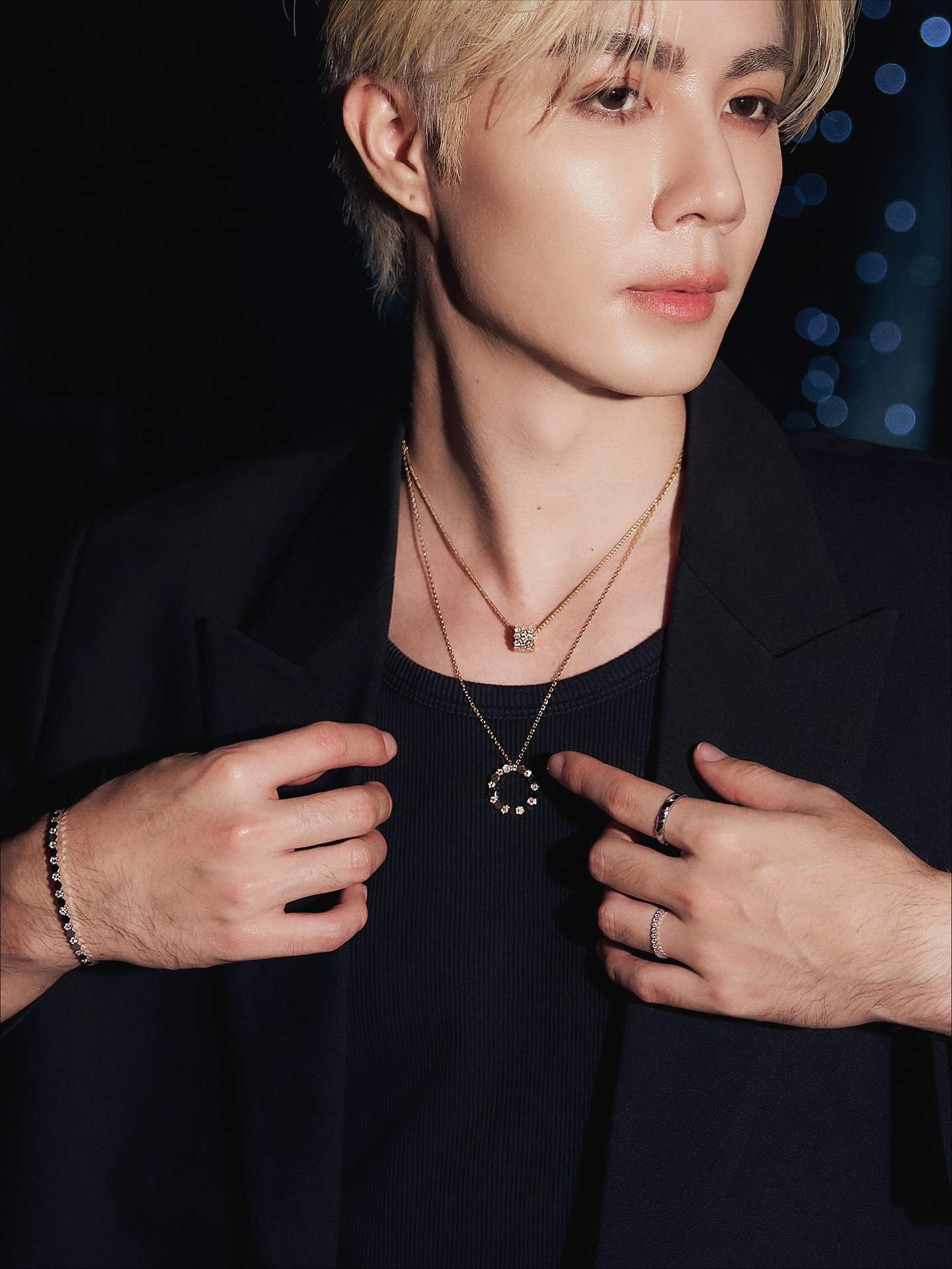 ซี - พฤกษ์ พานิช