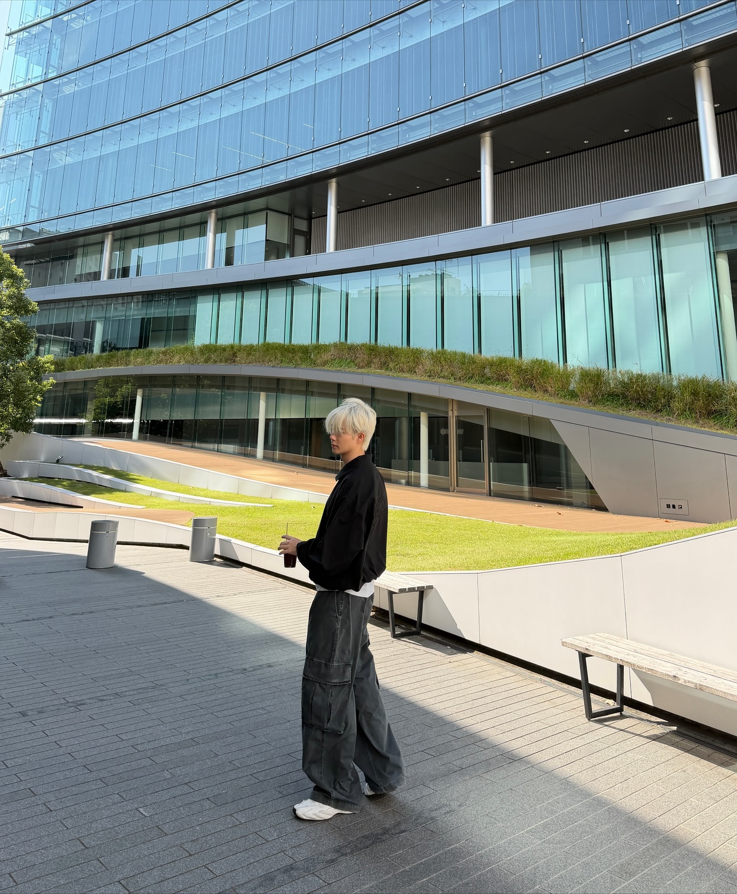 ซี - พฤกษ์ พานิช