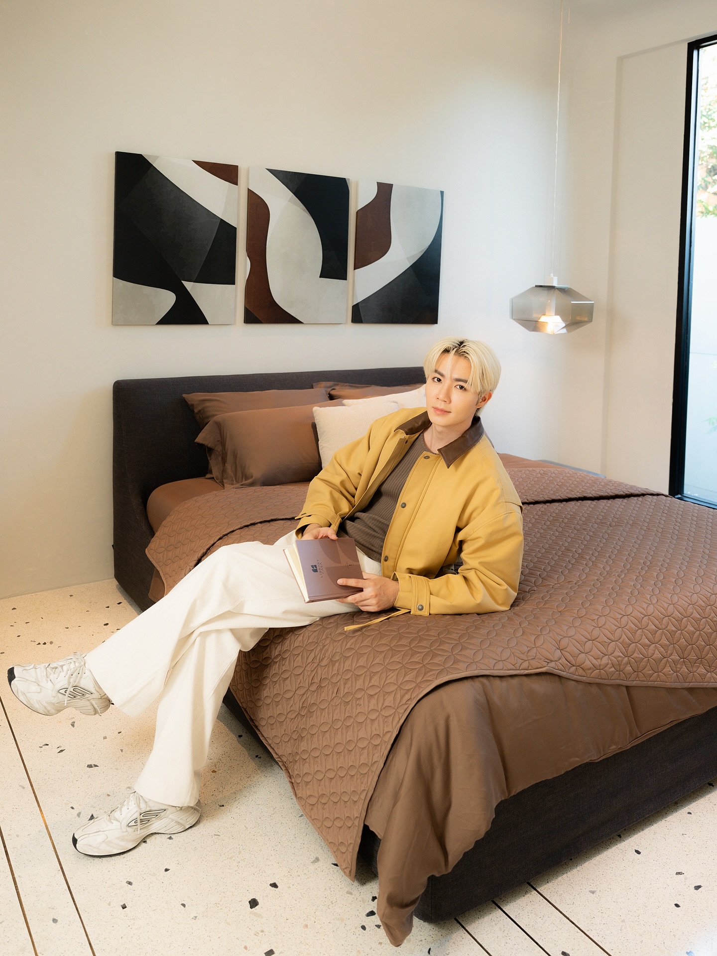 ซี - พฤกษ์ พานิช