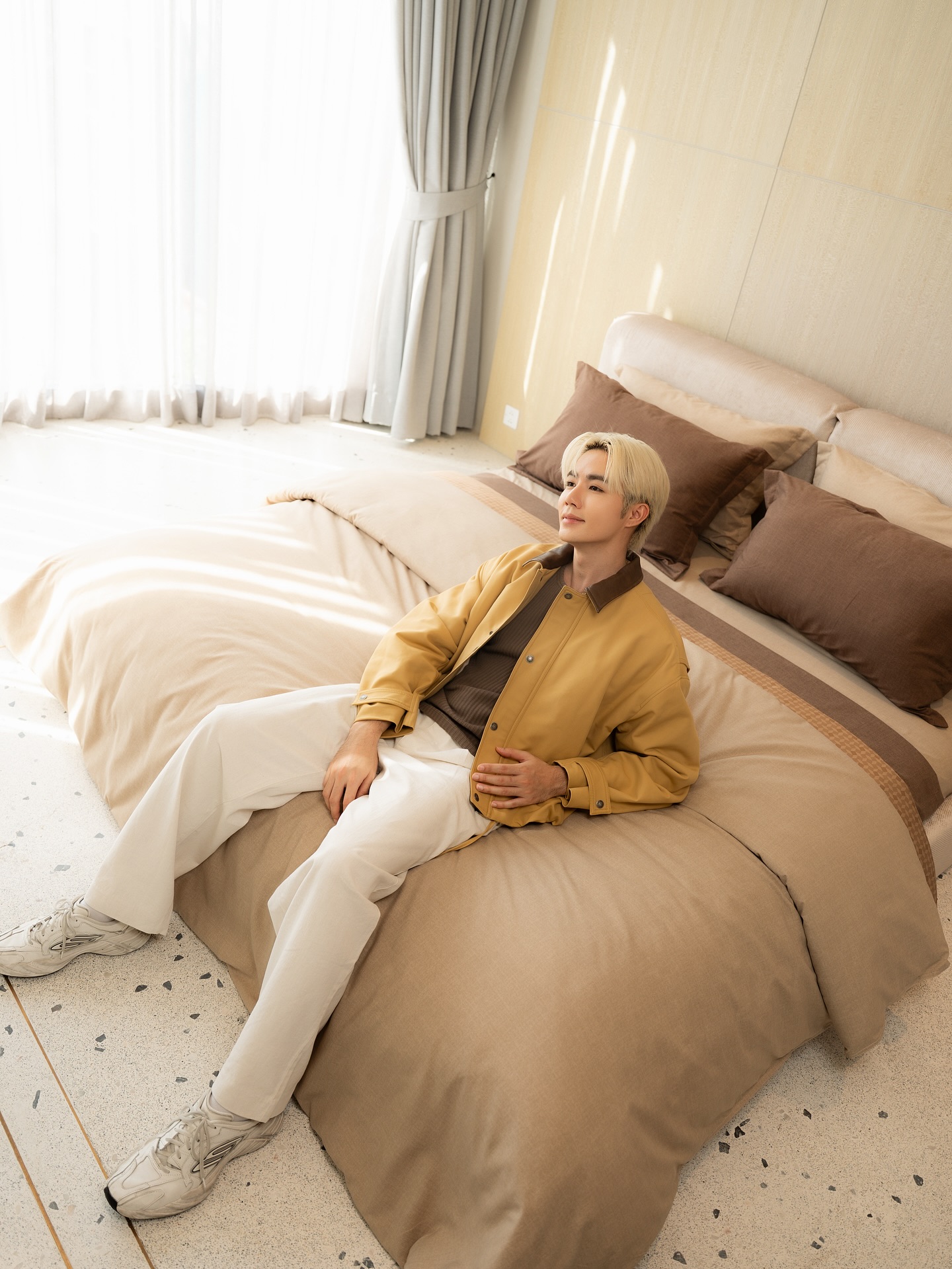 ซี - พฤกษ์ พานิช