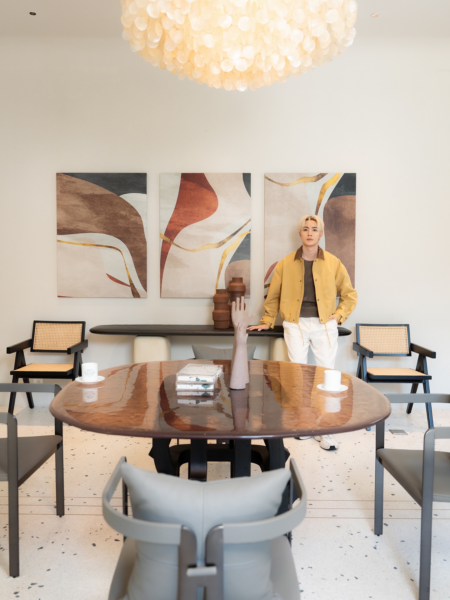 ซี - พฤกษ์ พานิช