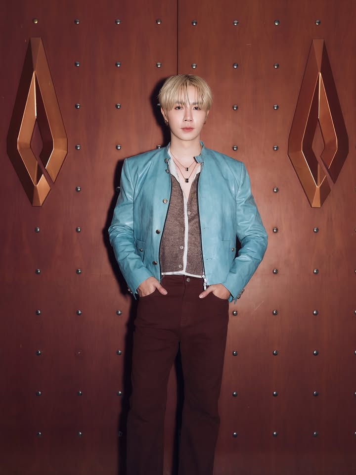 ซี - พฤกษ์ พานิช