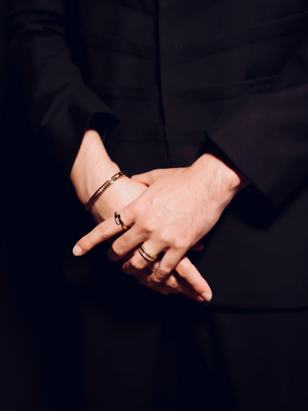 ซี - พฤกษ์ พานิช