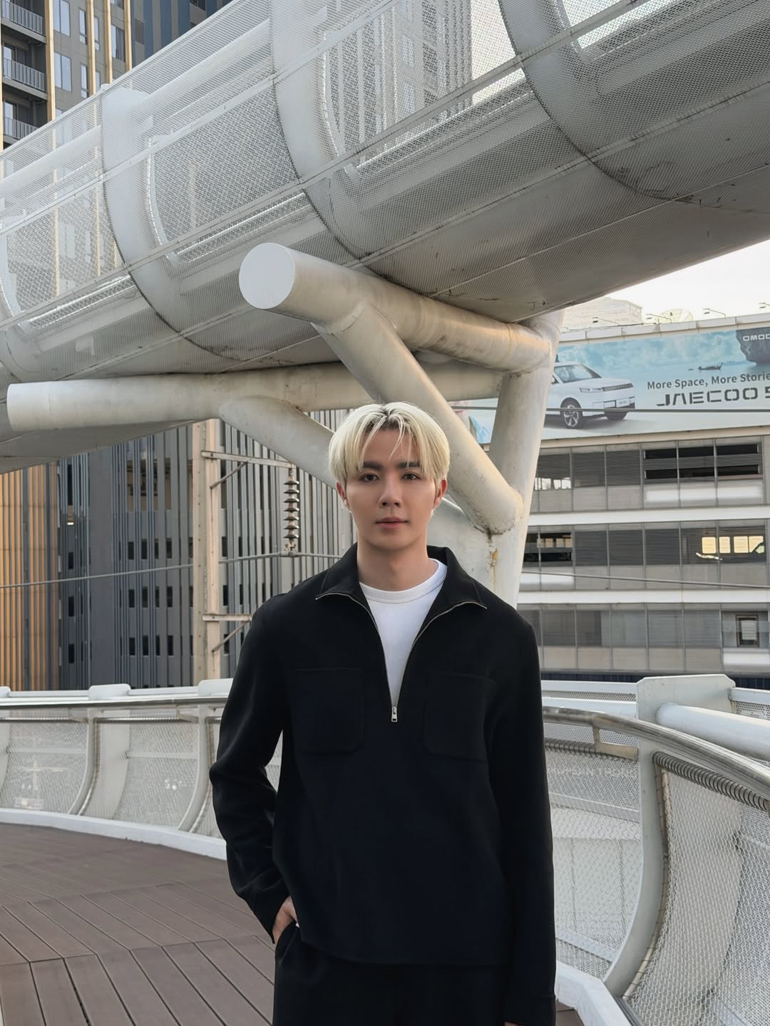 ซี - พฤกษ์ พานิช