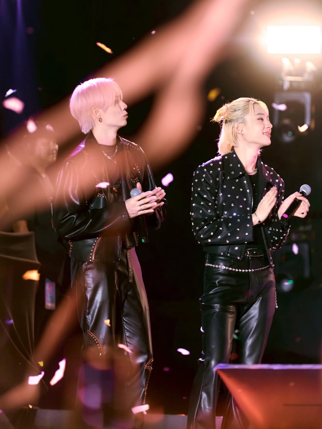 ซี - พฤกษ์ พานิช