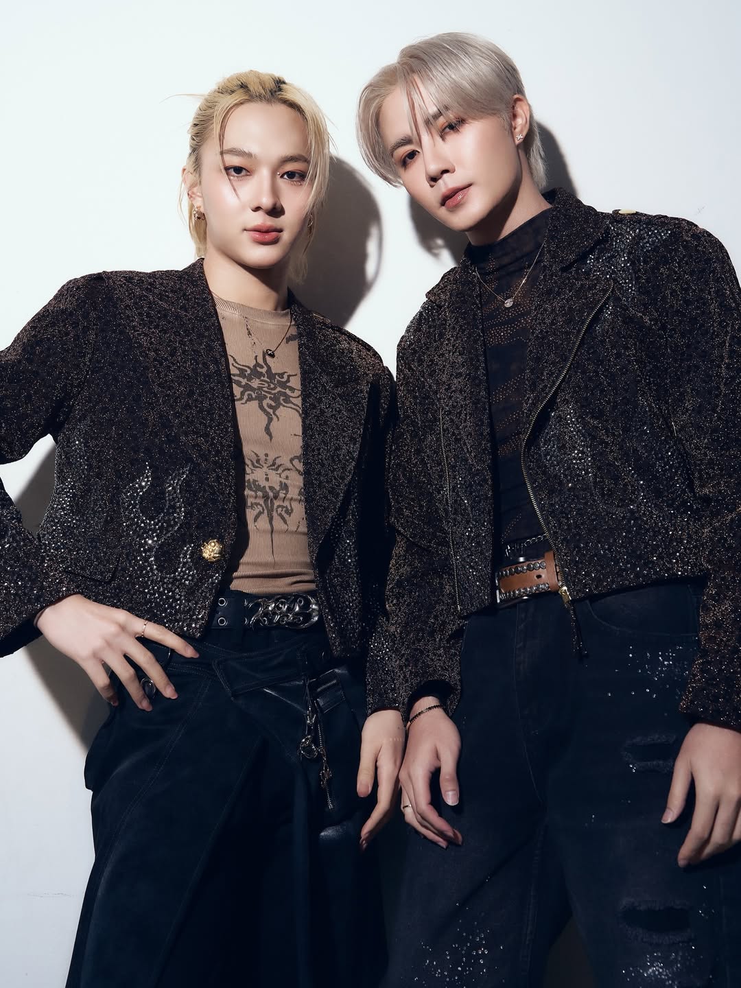 ซี - พฤกษ์ พานิช