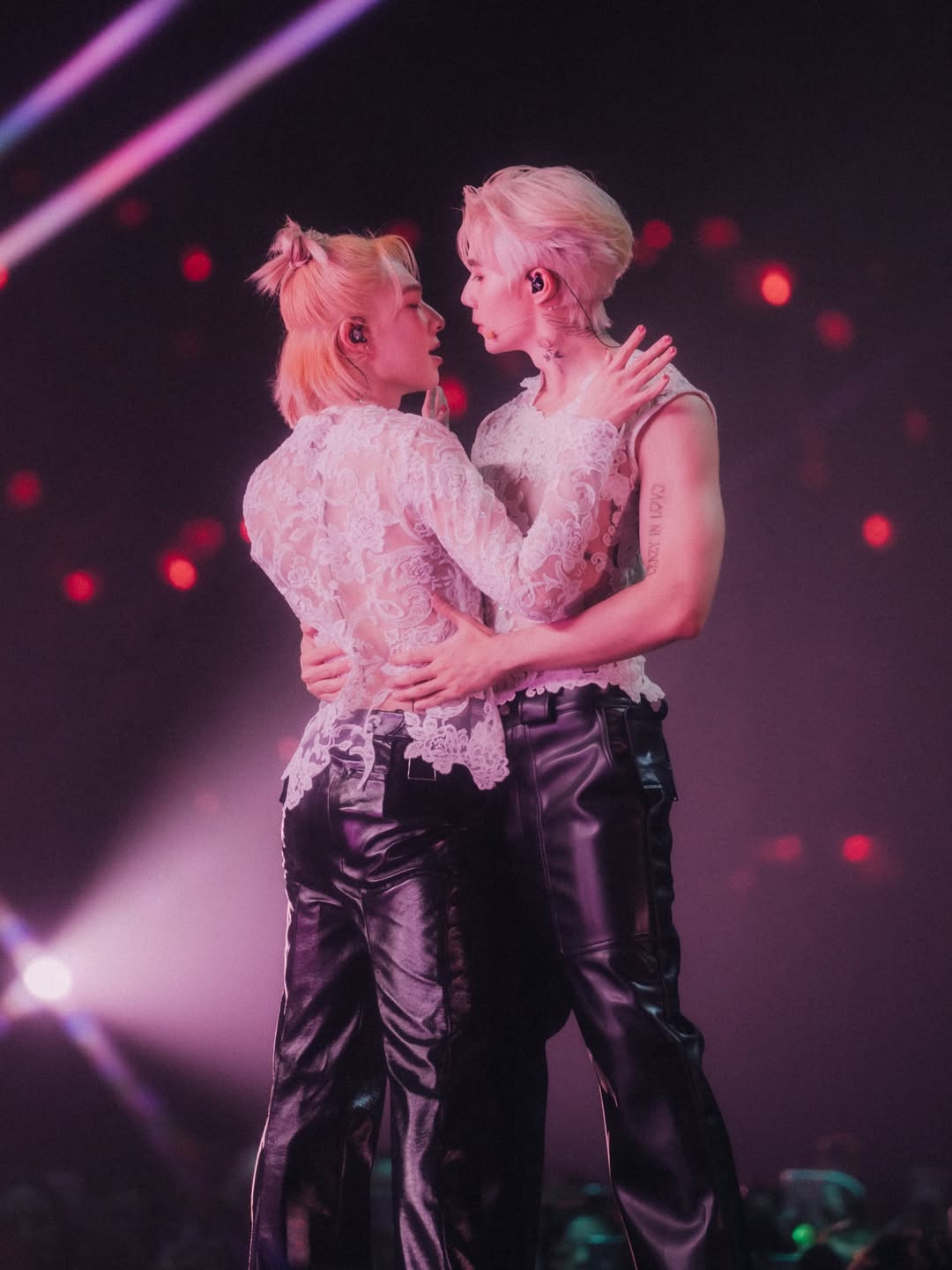 ซี - พฤกษ์ พานิช