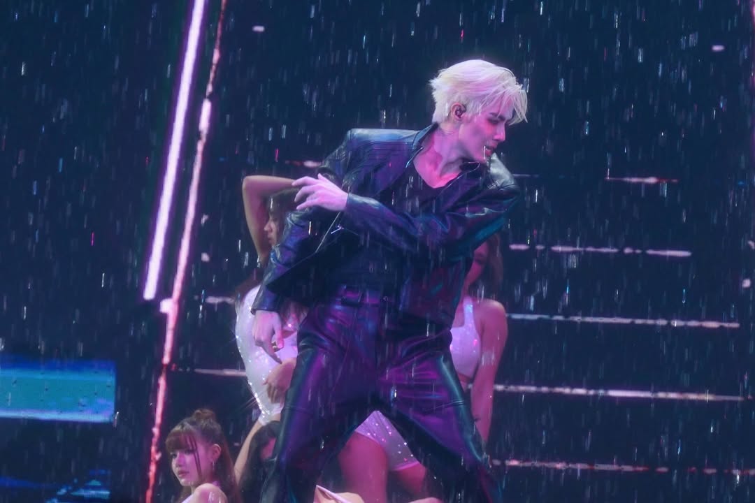 ซี - พฤกษ์ พานิช