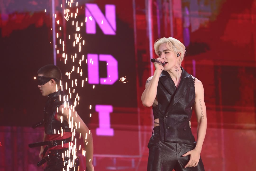 ซี - พฤกษ์ พานิช