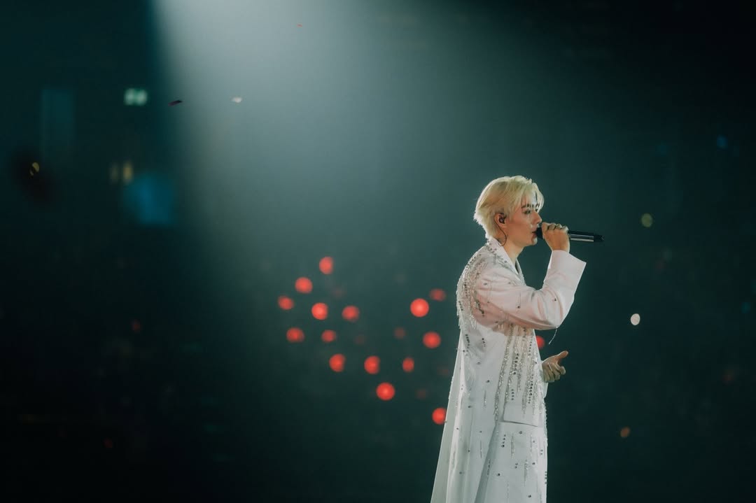 ซี - พฤกษ์ พานิช