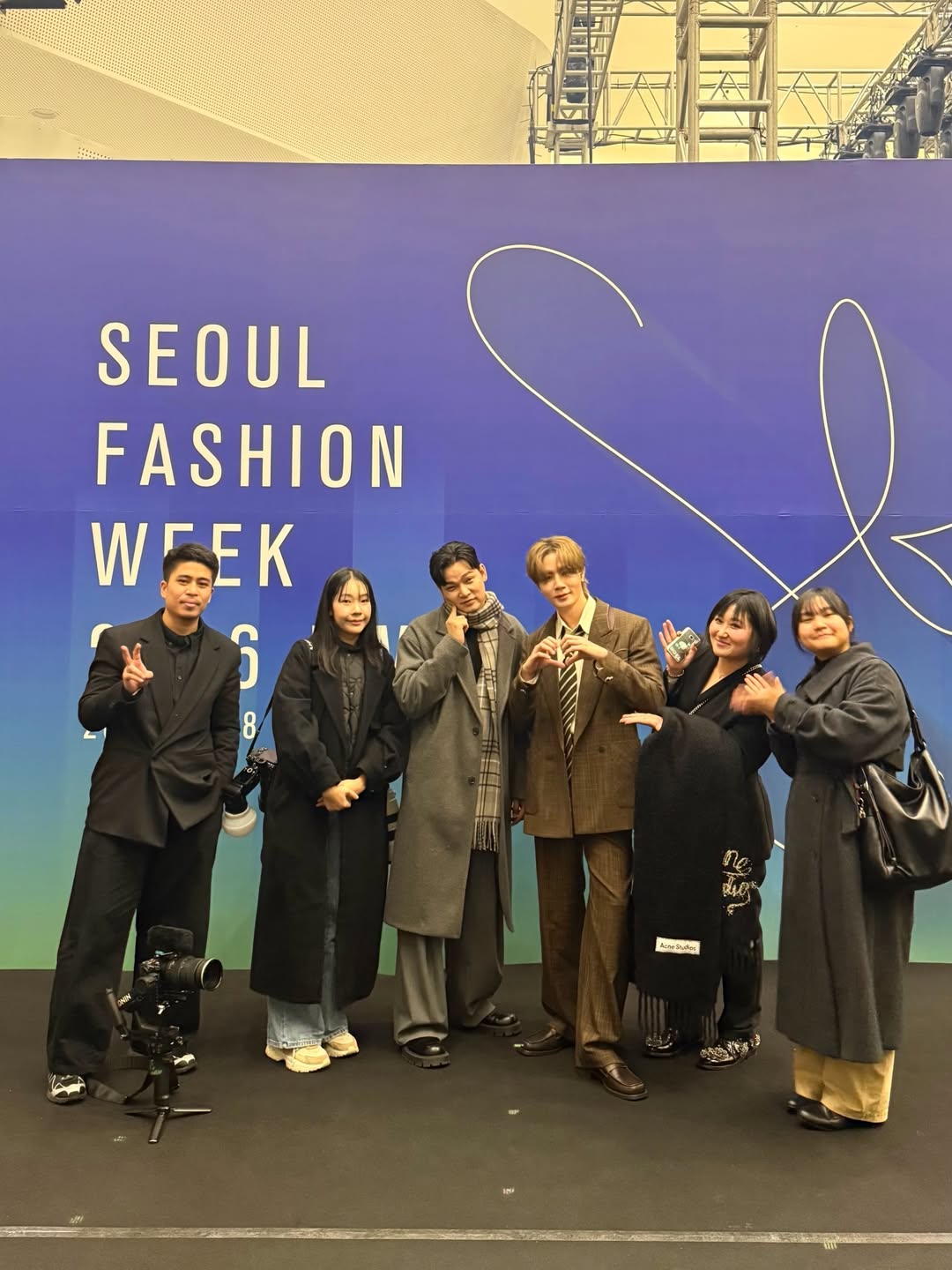 ซี - พฤกษ์ พานิช