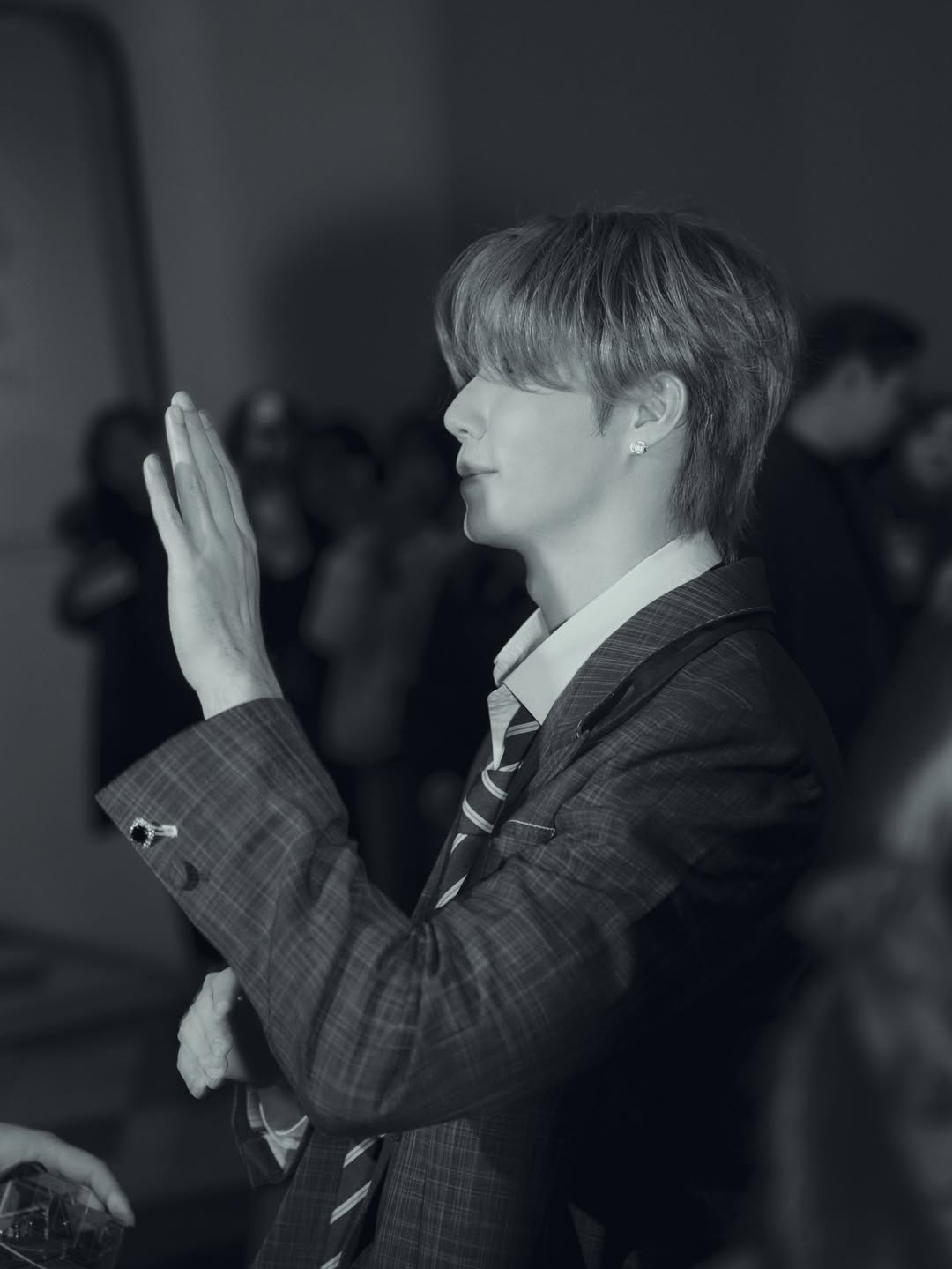 ซี - พฤกษ์ พานิช