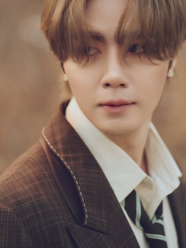 ซี - พฤกษ์ พานิช