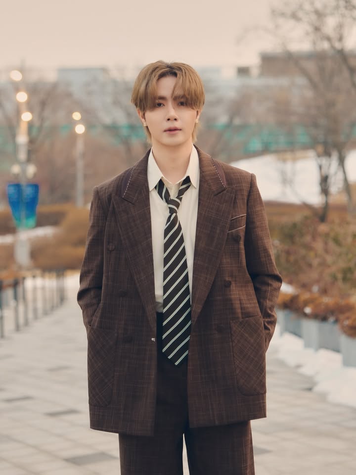 ซี - พฤกษ์ พานิช