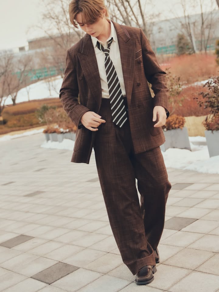 ซี - พฤกษ์ พานิช