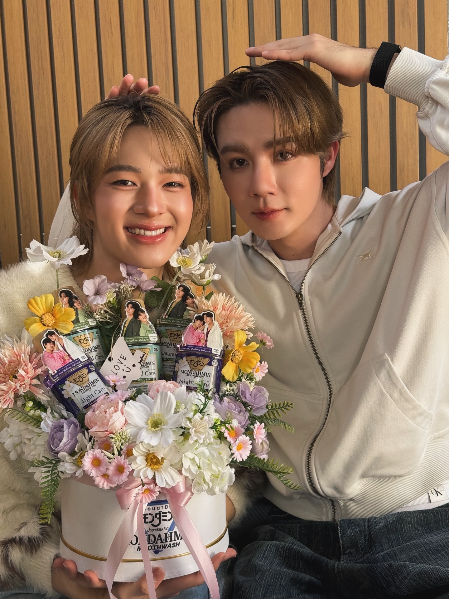 ซี - พฤกษ์ พานิช