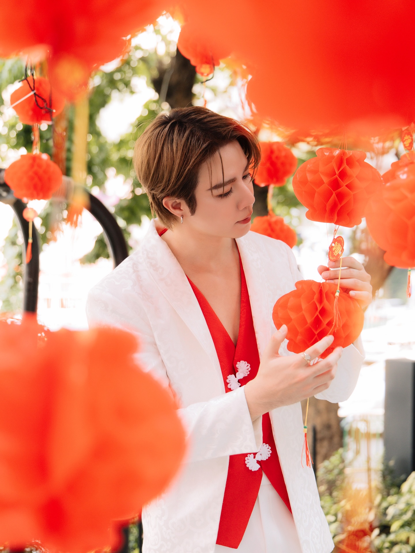 ซี - พฤกษ์ พานิช