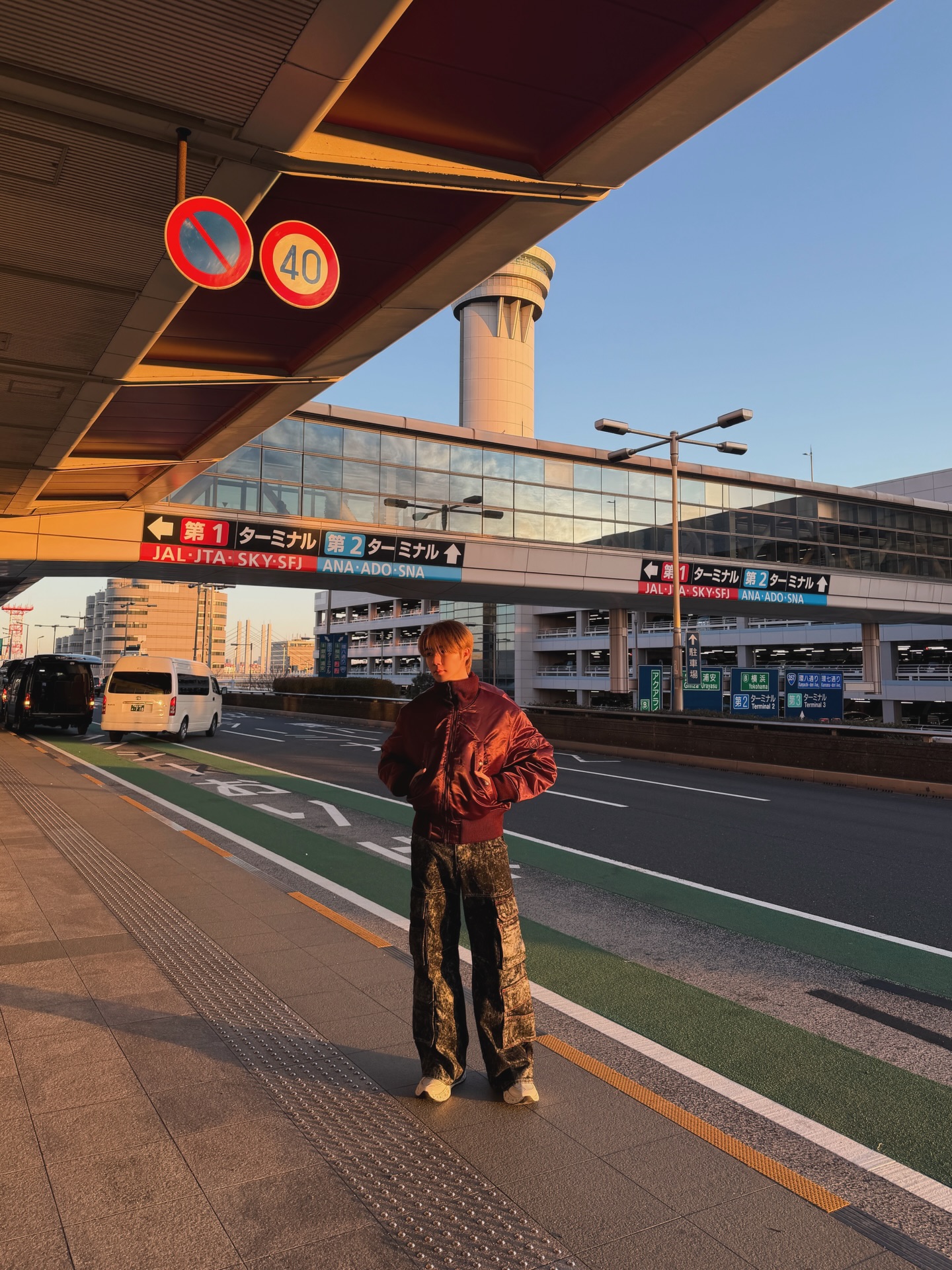 ซี - พฤกษ์ พานิช