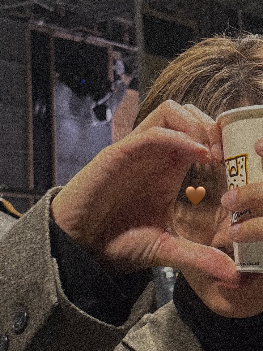 ซี - พฤกษ์ พานิช