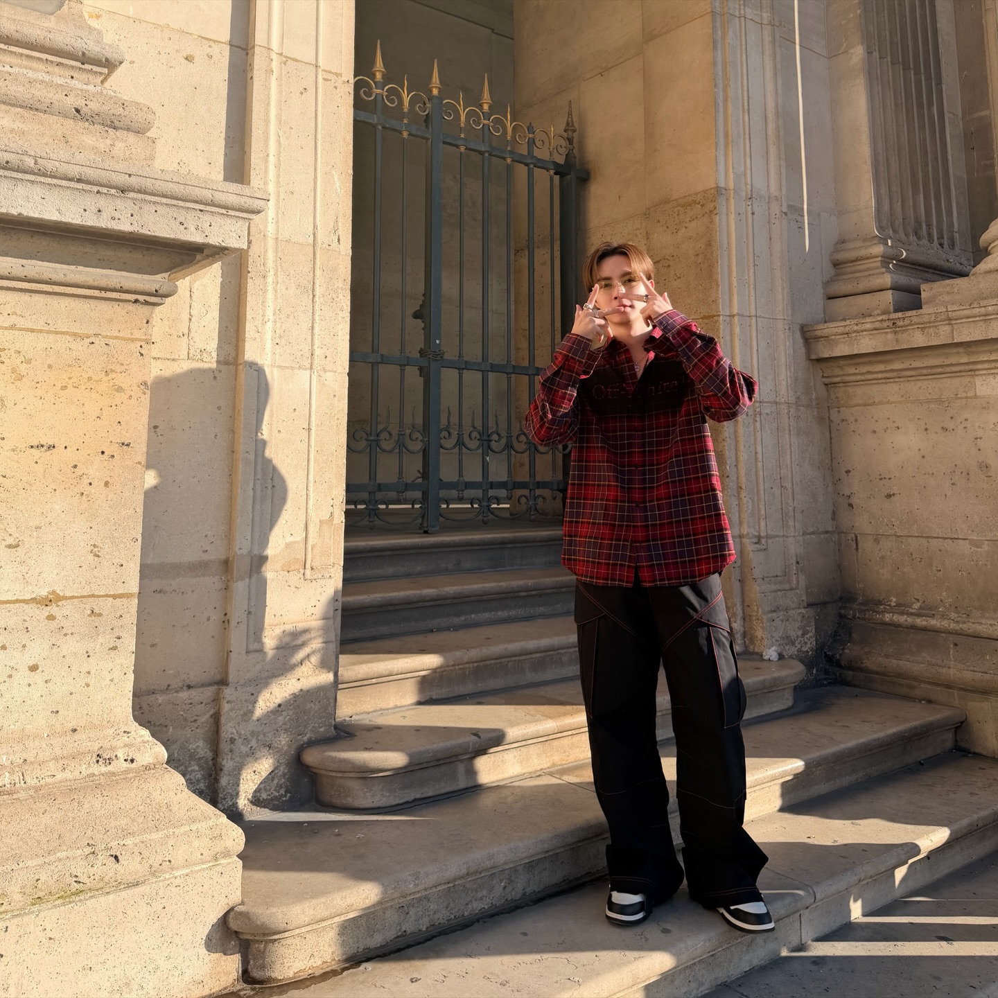 ซี - พฤกษ์ พานิช