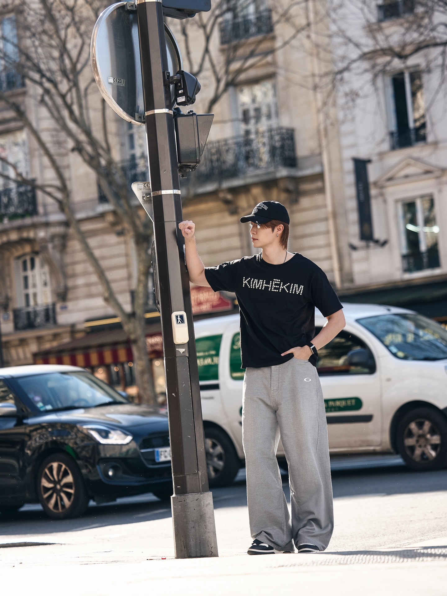 ซี - พฤกษ์ พานิช